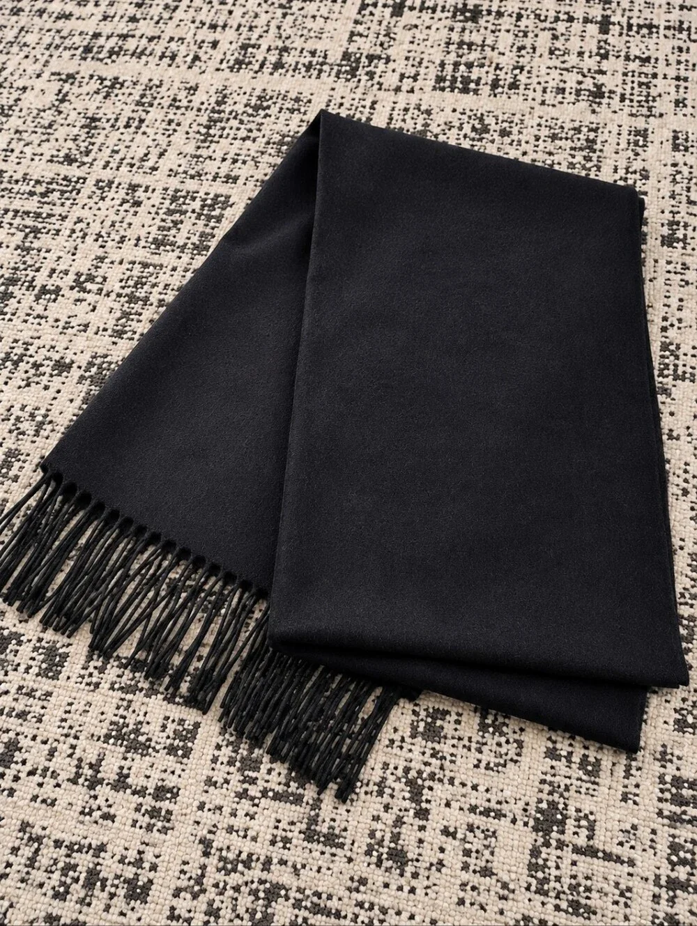 Coach Black Wool Cashmere Scarf 90/10 Fringe Quiet Luxury Classic 10x69 CC
